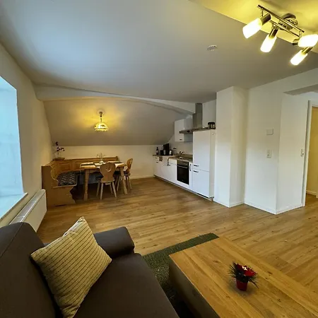 Heli's Suites, 8992 Altaussee, 